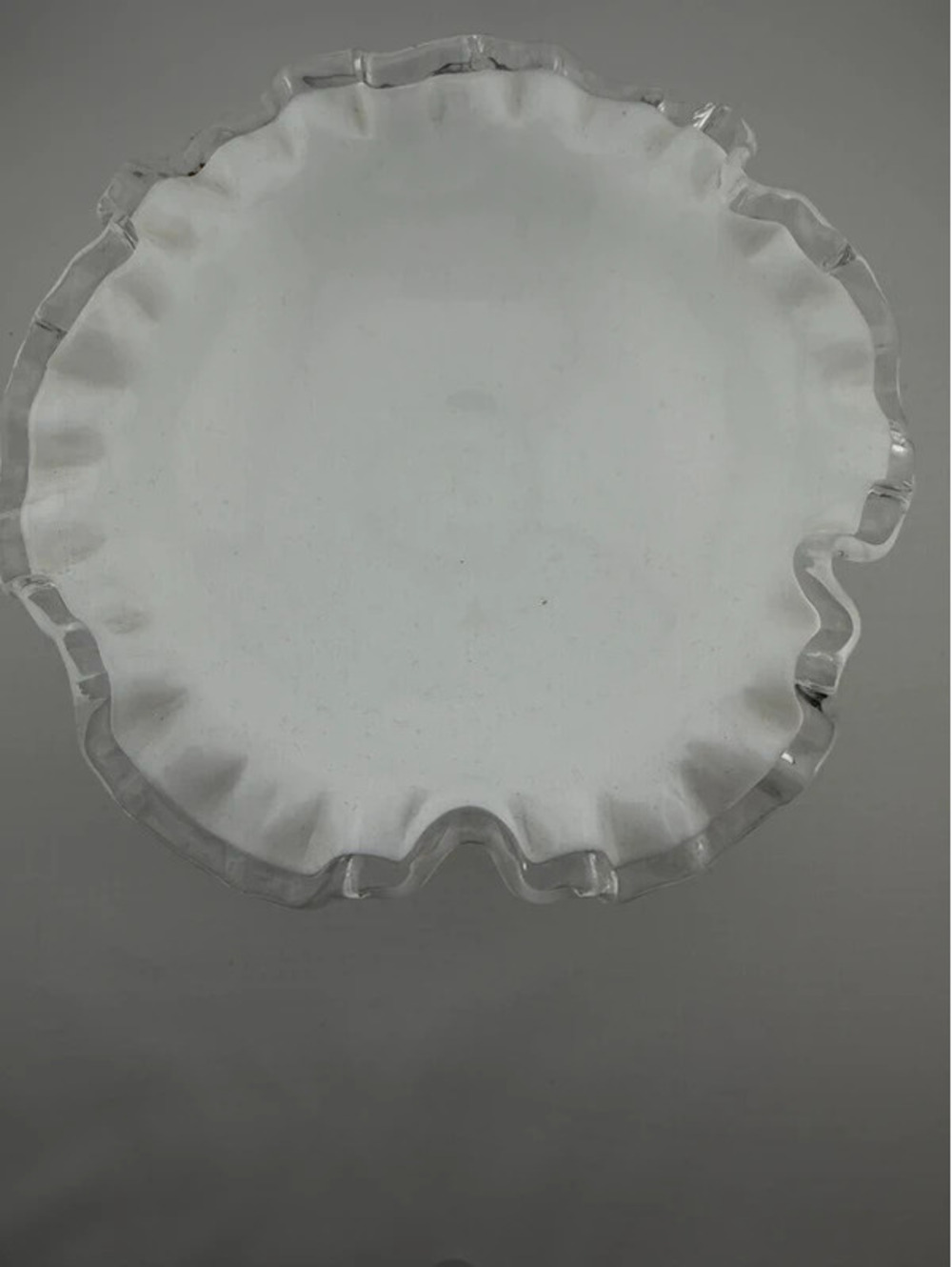 Vintage Fenton Silver Crest Milk Glass Ruffled Candy Dish – UV Reactive - Picture 5 of 6